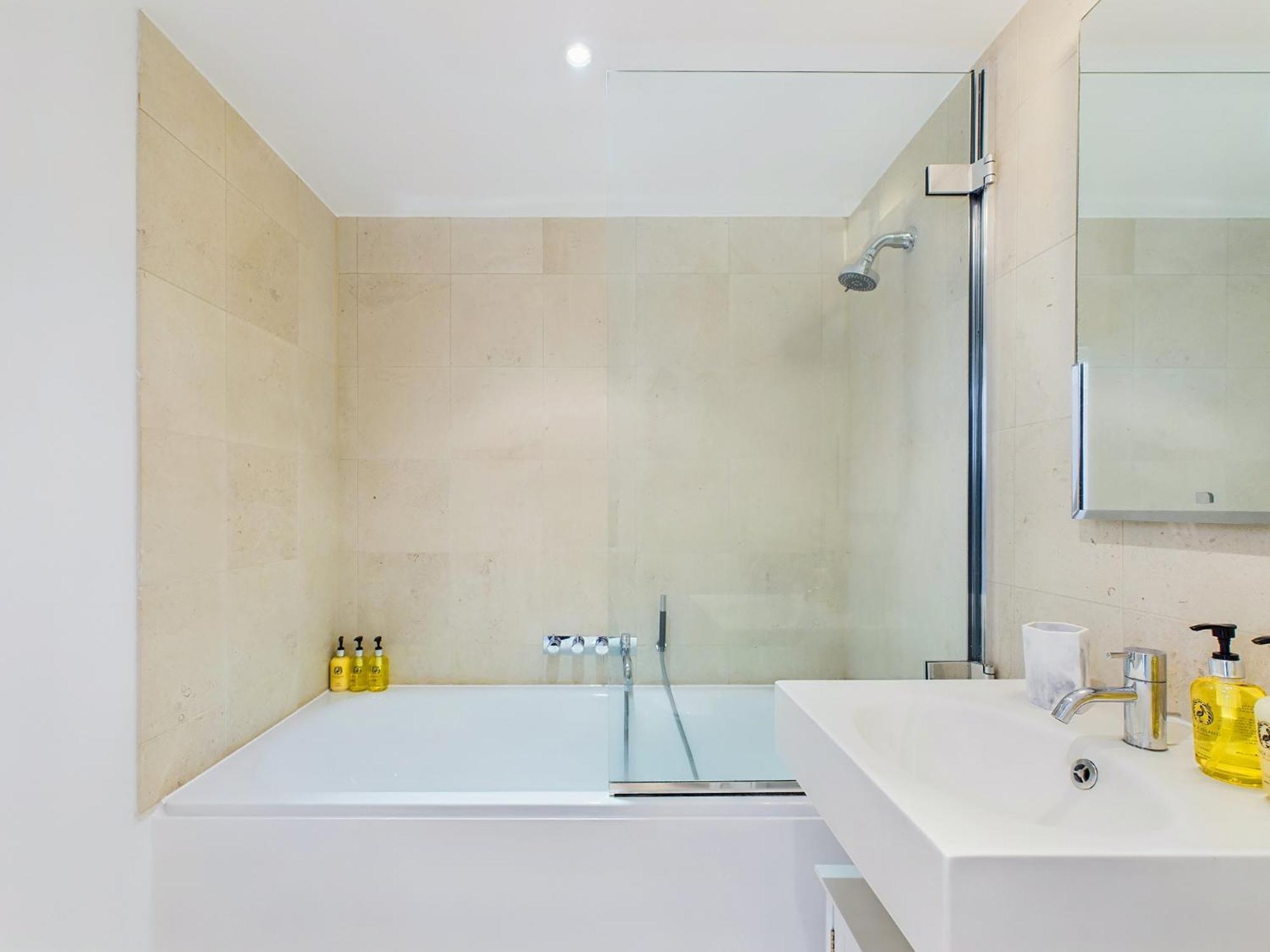 Be London - Covent Garden Apartments Экстерьер фото